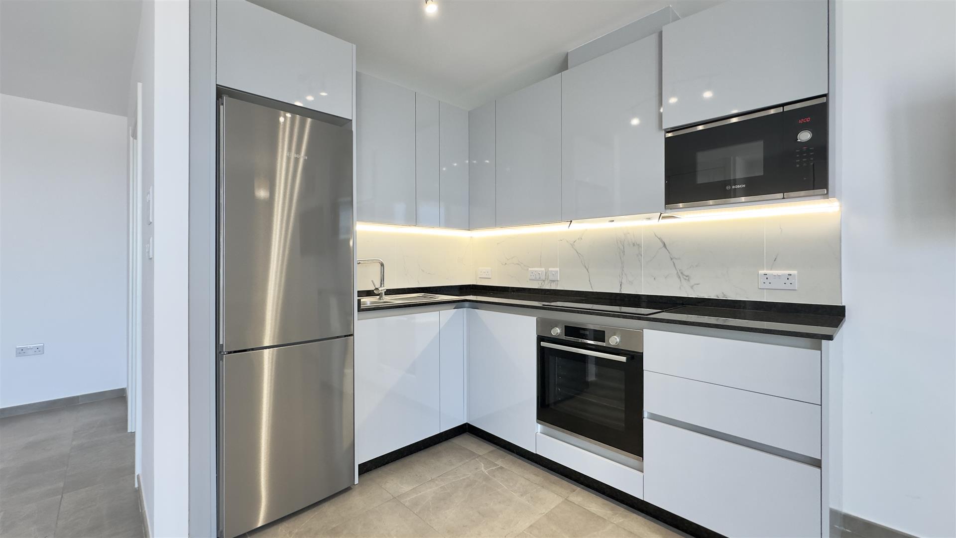 Image of Apartment - 1 Bathrooms for Sale in E1-Gibraltar, Image 3